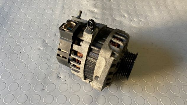 Alternatore Hyundai I20 1.2 benzina del 2011 (37300-03100) - Foto 3