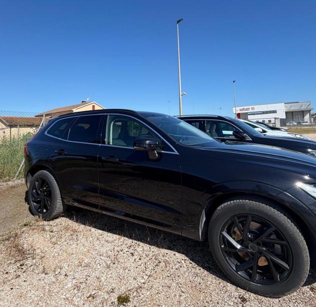 Volvo XC 60 XC60 B4 (d) AWD automatico Ultimate Dark N1 (AUTOCARRO) - Foto 4