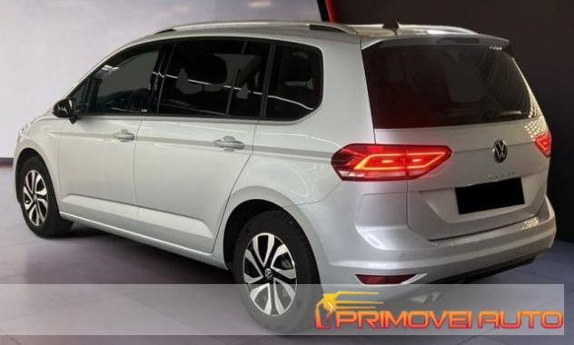 VOLKSWAGEN Touran 2.0 TDI 150 CV SCR DSG Active rif. 20521243 - Foto 9