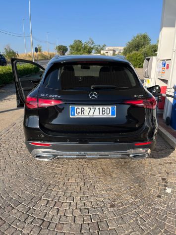 Vendo Mercedes GLC 220 4MATIC anno 2023 Km. 58.000 - Foto 3