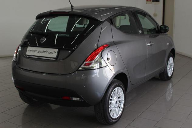 LANCIA - Ypsilon - 0.9 T.Air 85 CV 5 porte Metano Ecochic Gold - Foto 4