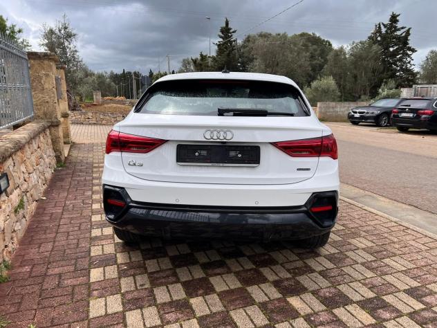 Audi Q3 40 TDI quattro S tronic Business Advanced - Foto 5