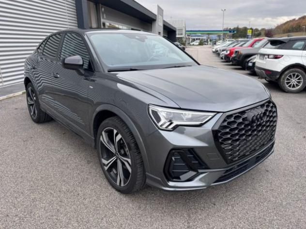 AUDI Q3 SPB 35 TDI Stronic Identity Black S-line SPORTBACK rif. 23091241 - Foto 3