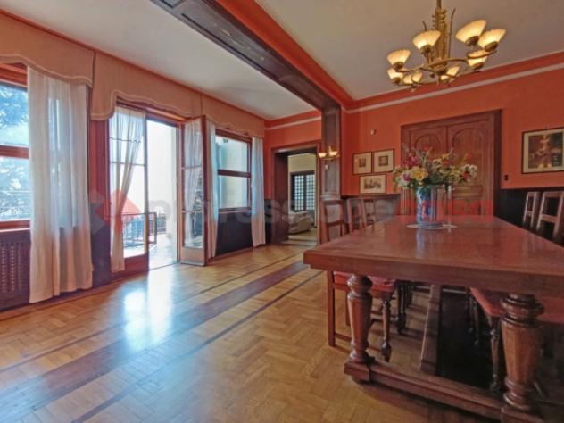 Villa di 450 m² con più di 5 locali e box auto doppio in vendita a Nebbiuno - Foto 6