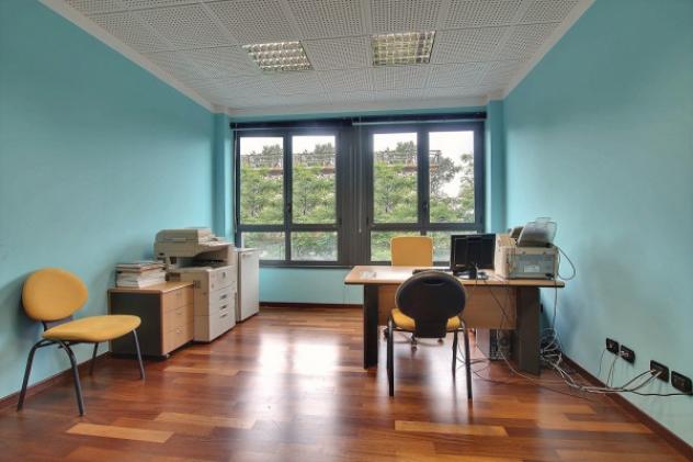 Immobile di 448 m² con più di 5 locali in vendita a Milano - Foto 13