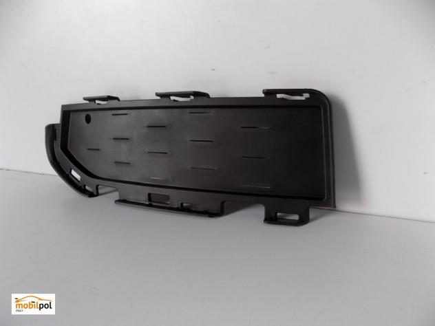 BMW 5 G30/G31 M-Package Copertura per la griglia della presa d'aria sx - 3859 - Foto 3