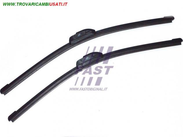 SPAZZOLA TERGICRISTALLO FIAT DUCATO 94 ANTERIORE SX/DX PIATTO 550MM+550MM FT93211