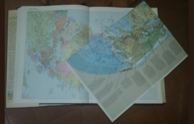 Il "GRANDE ATLANTE GEOGRAFICO DE AGOSTINI" - anno 1984 - Foto 2