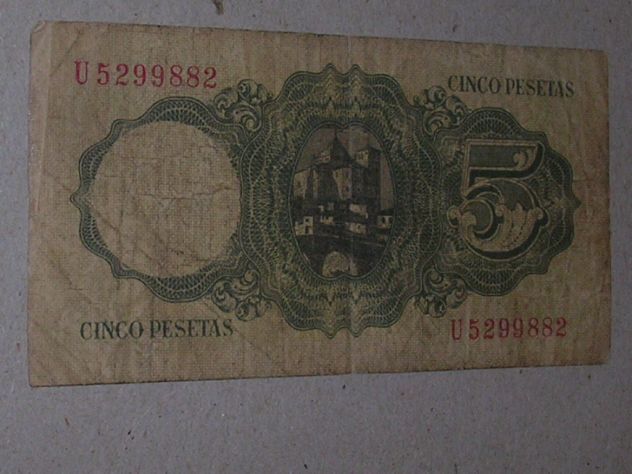 BANCONOTA CINCO PESETAS SPAGNA-U5299882 - Foto 2