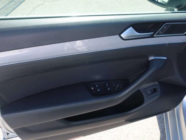 VOLKSWAGEN Passat Variant Passat VIII Variant 2.0 tdi Business 150cv dsg - P rif. 24065147 - Foto 4