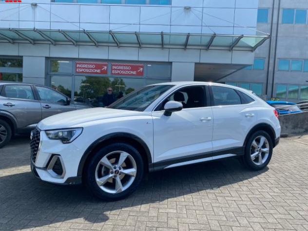 AUDI Q3 SPB 35 TFSI S line edition S TRONIC rif. 23926889