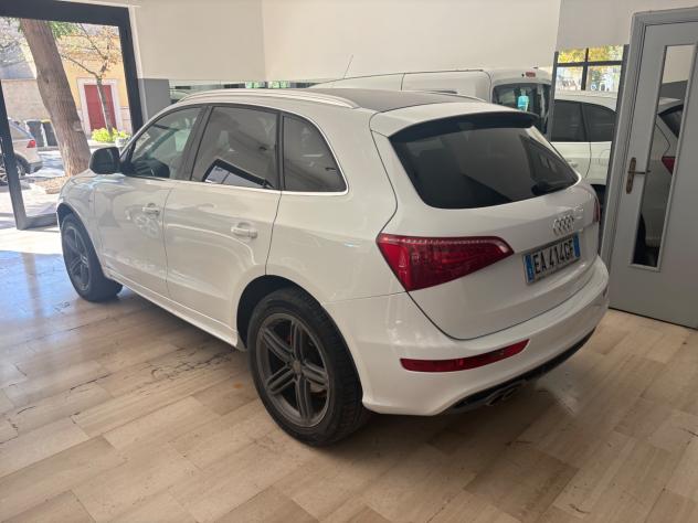 Audi Q5 2.0 TDI 170 CV allestimento S-Line - Foto 2