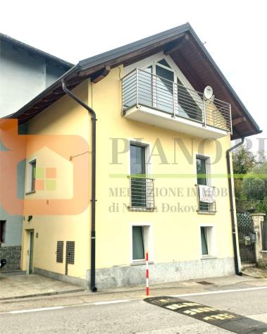 V000539 - CASA SINGOLA SU TRE LIVELLI - Foto 3