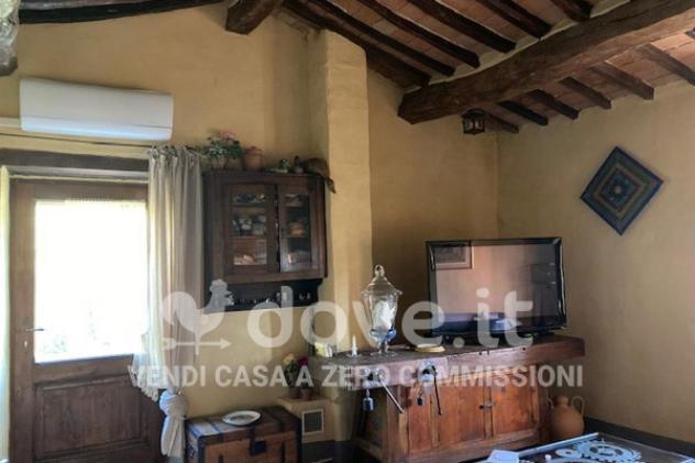 Rustico / Casale di 160 m² con più di 5 locali e posto auto in vendita a Pienza - Foto 10