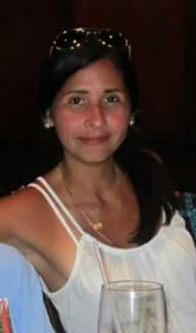 livia31: alta 164cm, 52kg, cerco uomo vicino Tel: