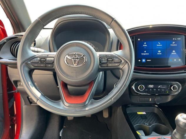 Toyota Aygo X 1.0B (72 CV) Lounge - Foto 8