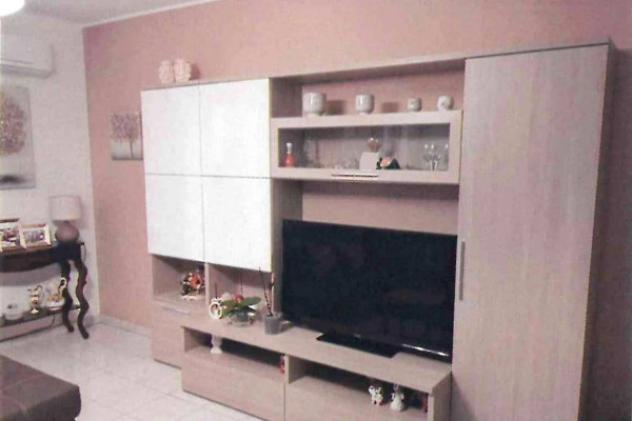 Immobile in asta di 126 m² con più di 5 locali e box auto in vendita a Acireale - Foto 2