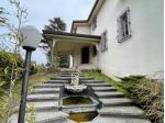 Villa di 361 m² con più di 5 locali e box auto doppio in vendita a Acqui Terme