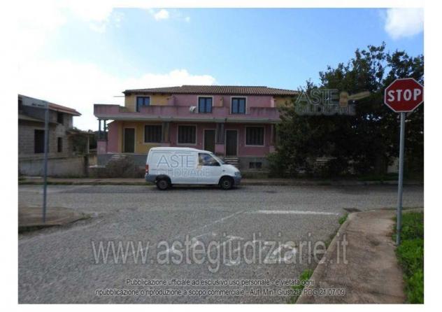 IMMOBILI-IMMOBILE RESIDENZIALE-Via Degli Ulivi, Ghilarza OR, Italia - Foto 3