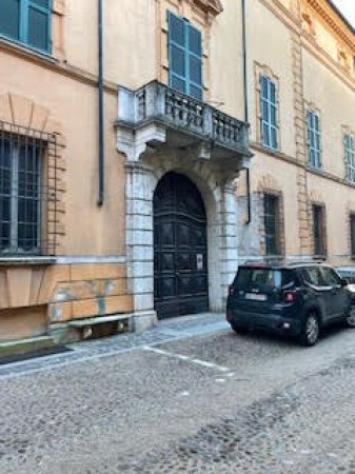 Palazzo / Stabile di 7395 m² in vendita a Mantova
