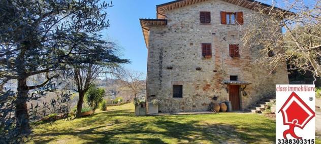 VILLA RUSTICO INDIPENDENTE A 4 KM DAL CENTRO DI PERUGIA