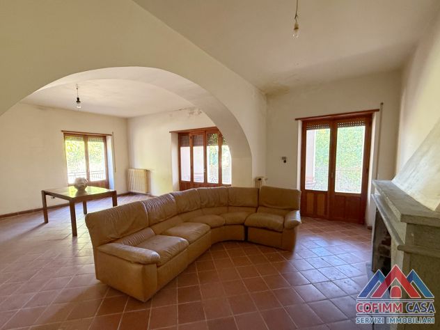 Casa indipendente con giardino in vendita a Sora Via Cocorbito - Foto 3
