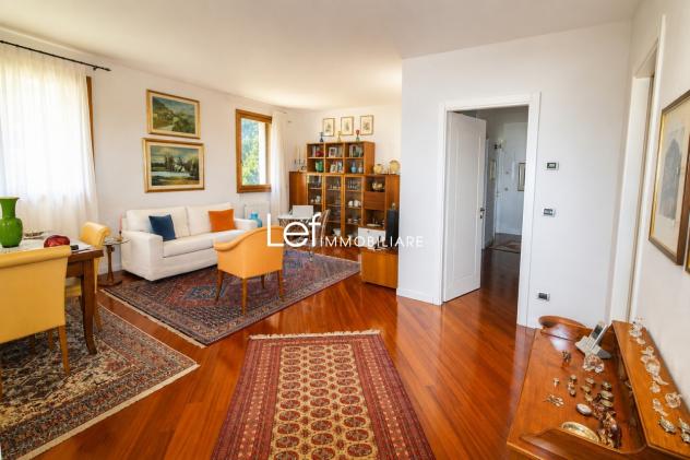 APPARTAMENTO di 5 vani e di 141 mq (VITTORIO VENETO) rif. AA65_16 - Foto 3