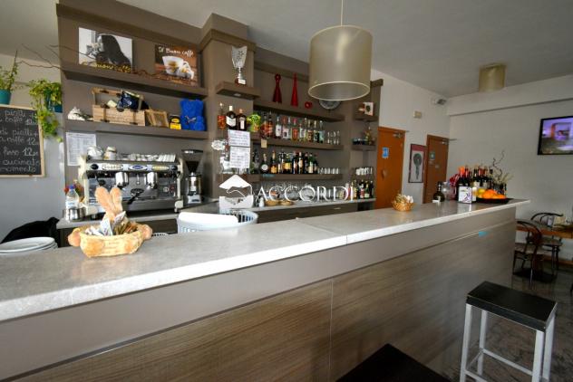 ATTIVITA'/LIC.COMMERCIALE di 2 vani e di 150 mq (SACILE) rif. AKP24_6 - Foto 7