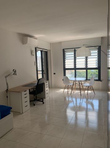 STANZA SINGOLA VICINO OSPEDALE SAN PAOLO LIBERA SUBITO - Foto 4