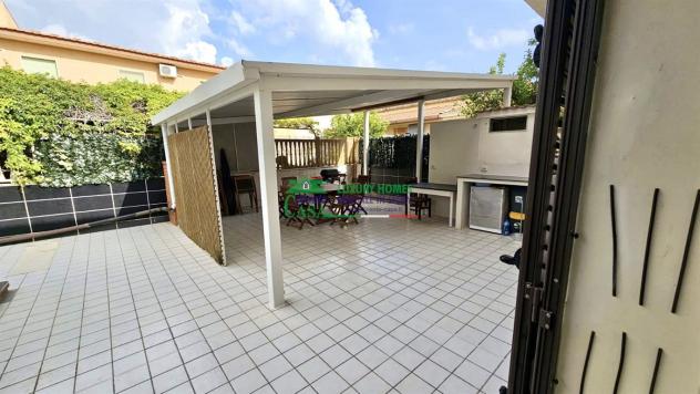 Rif. 2482 - Appartamento con veranda a Marina di Ragusa