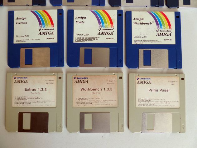 Floppy Disk Amiga (sistema operativo Workbench) VARI - Foto 6