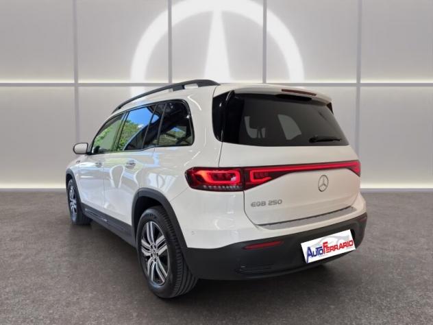 MERCEDES EQB (X243) EQB 250 Premium - Foto 3