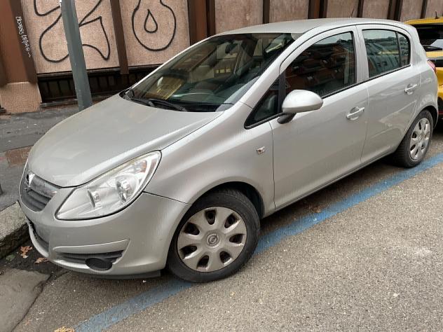 Opel Corsa 1.2 5 porte Cosmo imp.gas GRANDINATA - Foto 2