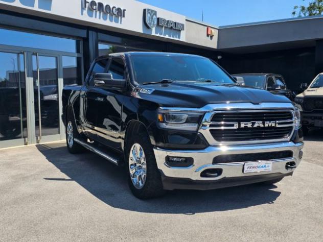 RAM 1500 5.7 V8 Crew Cab Big Horn Lonestar Autocarro N1 rif. 24144280 - Foto 3