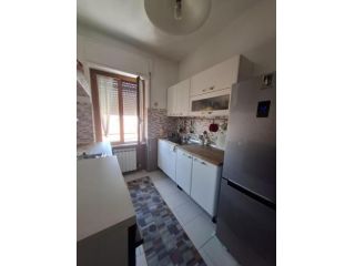 Appartamento in affitto a Avenza - Carrara 140 mq  Rif: 1417786