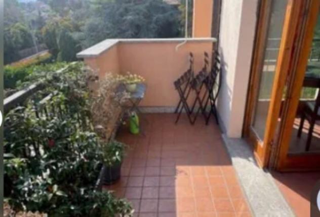 Appartamento di 40 m² con 1 locale e box auto in affitto a Gavirate - Foto 3