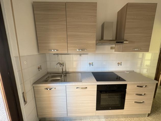 Stanza in appartamento in affitto a Novara - Foto 12