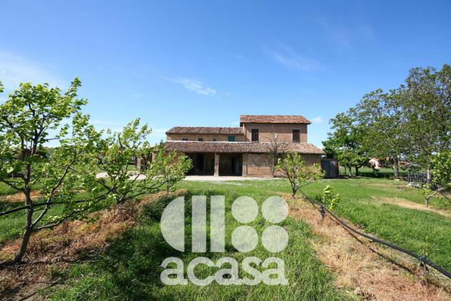 CASA COLONICA MONO O BIFAMILIARE NON VINCOLATA - Foto 4