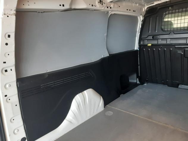 Toyota Proace City 1.5D 130cv S&S MT L2 S Comfort - Foto 10