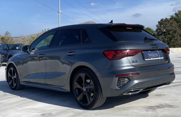 Audi A3 SPB S Line interno ed esterno 2.0 TDI 150CV S-Tronic 35 - Foto 6