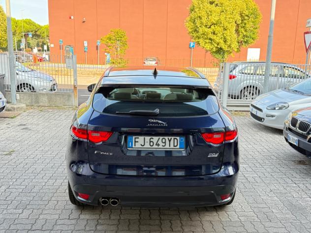 Jaguar F-Pace motore nuovo 2.0 D 180 CV AWD aut. Portfolio - Foto 3