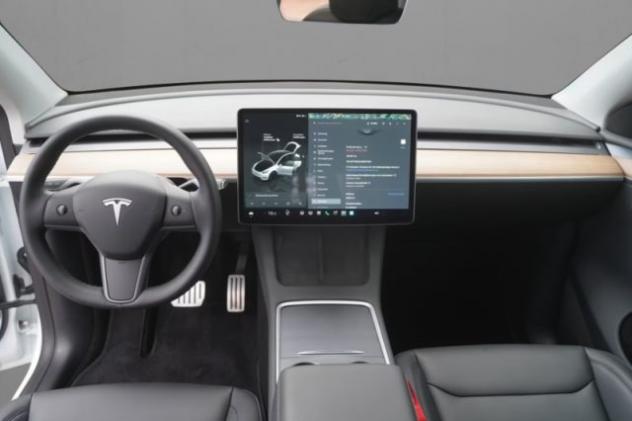 TESLA Model Y AWD Performance rif. 23757501 - Foto 6