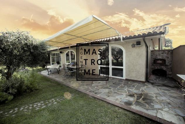 VILLA di 14 vani e di 420 mq (CAPANNORI) rif. 3206 - Foto 5