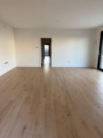 Appartamento di 158 m² con 4 locali e box auto in vendita a Loreggia - Foto 17