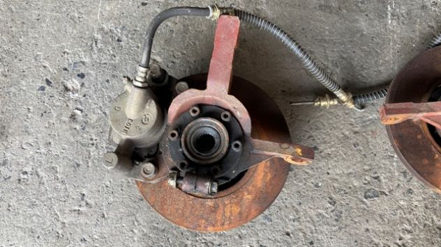 Fuselli mozzi ruota anteriori Vem Giotti Victoria 1.3 benzina 4x4 - Foto 5