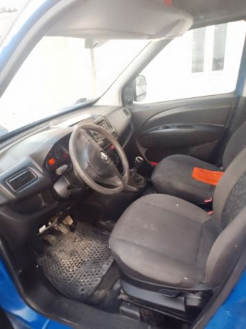 Opel Combo 1.3 mtj 90cv passo corto. - Foto 5