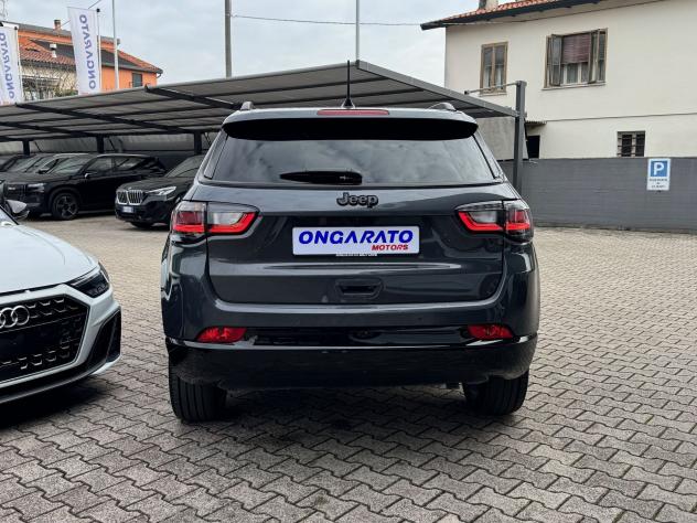 Jeep Compass e-Hybrid 1.5 Turbo MHEV T4 96kW Summit DDCT - Foto 8