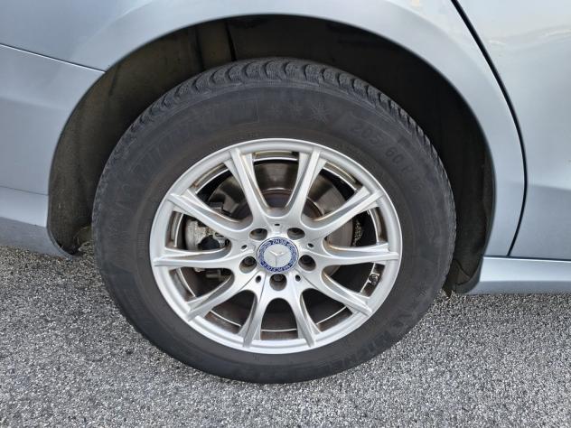 Mercedes-Benz Classe C 200 d S.W. AT BlueTEC Business 136 CV - Foto 9