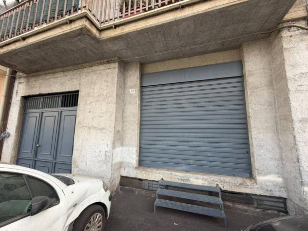 Magazzino in vendita a Belpasso
