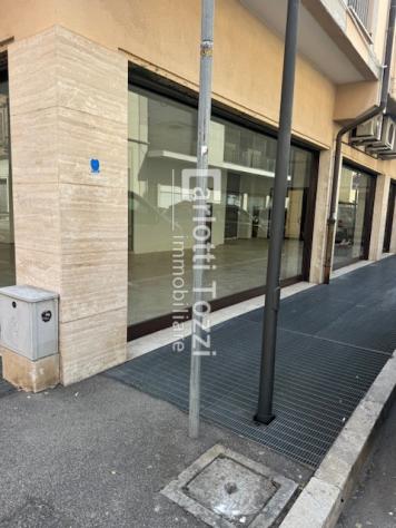 FONDO COMMERCIALE di 1 vani e di 150 mq (GROSSETO) rif. 03730 - Foto 7